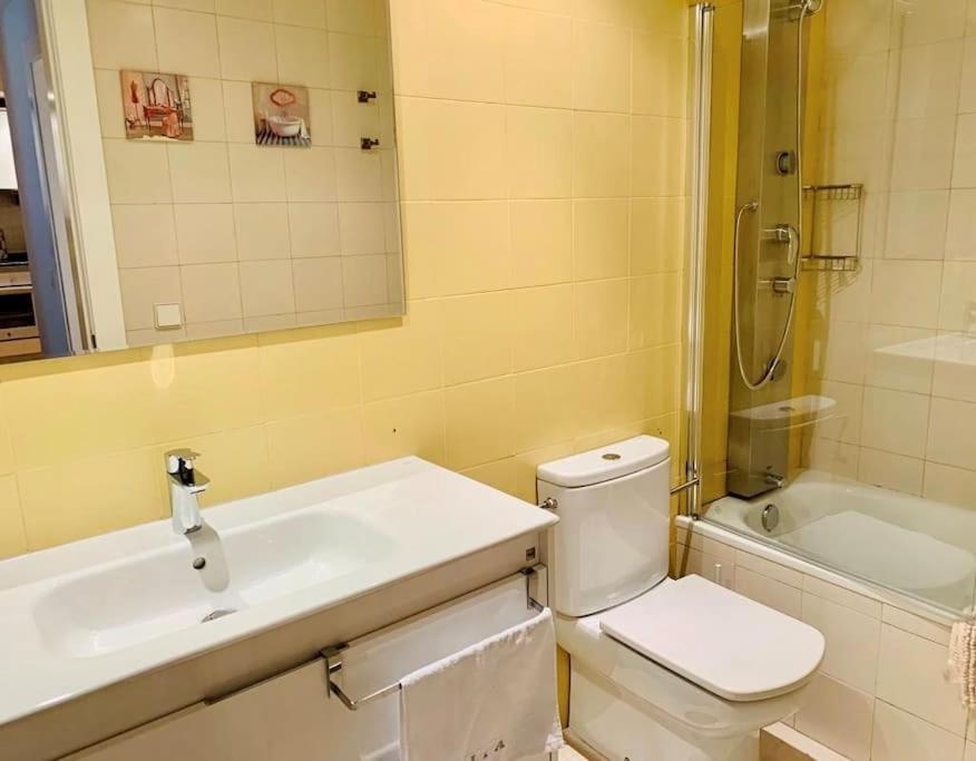 Precioso - Moderno Terraza Y Parking, 2 Hab, 2 Banos, 6-7 Pers - Dispo Abril Y Mayo Llanes Exterior photo